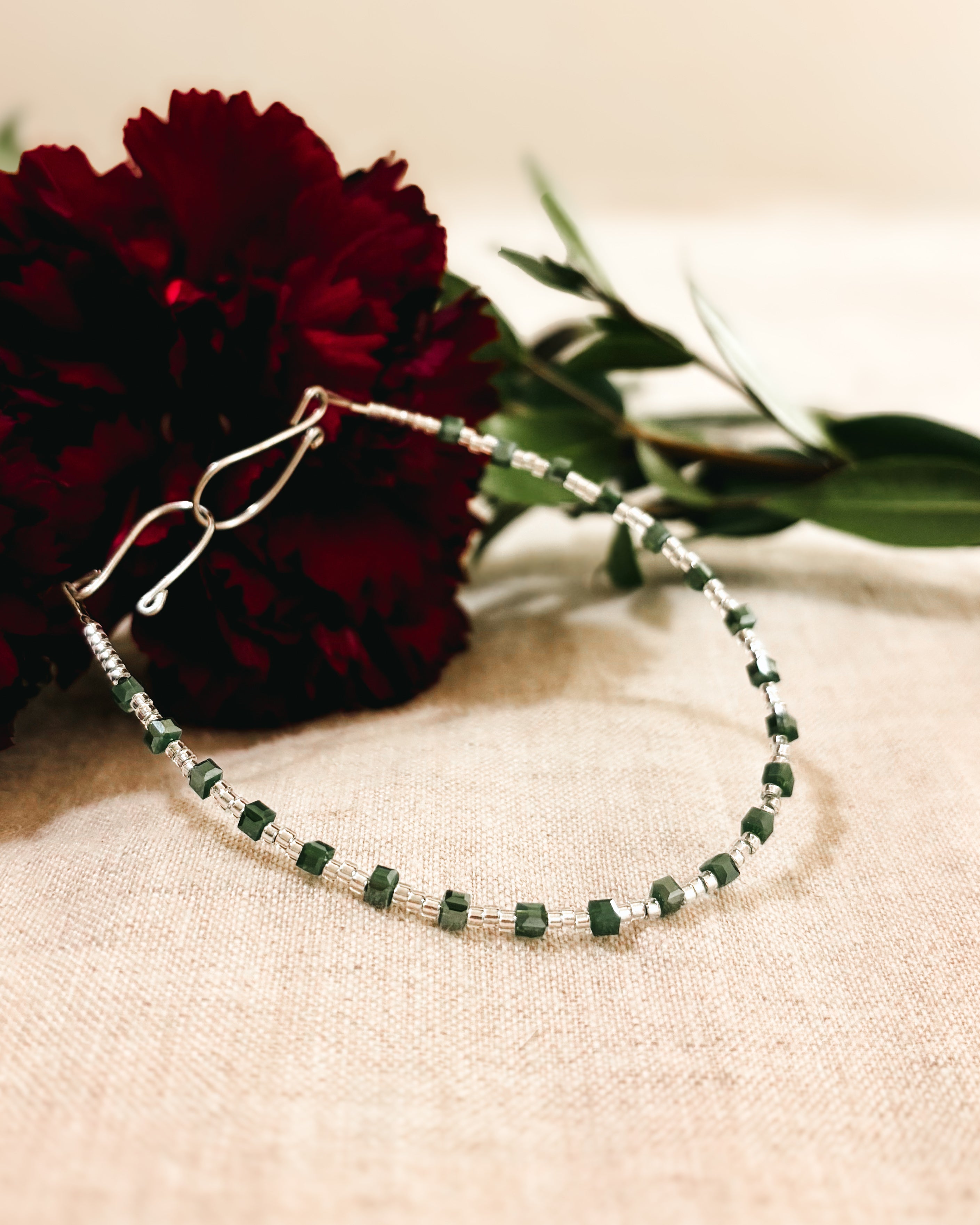 Delicate Beaded Bracelet - White and Green